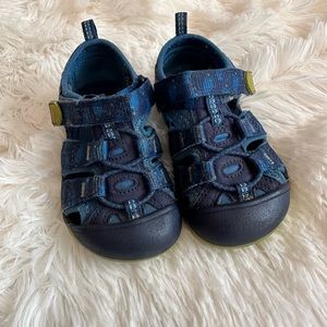 Keen Kids Navy and Yellow Sandals